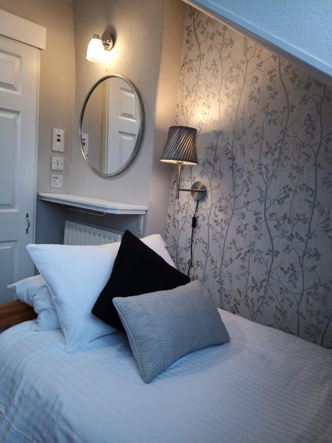 Bed and Breakfast Harvington House Кесвік Екстер'єр фото